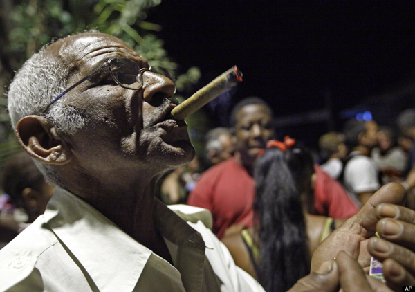 Đừng quên thử Cigar Cuba thứ thiệt nhé!, du lịch châu mỹ, du lịch nước ngoài, du lịch quốc tế, tour quốc tế, tour nước ngoàidu lịch châu mỹ, du lịch nước ngoài, du lịch quốc tế, tour quốc tế, tour nước ngoài