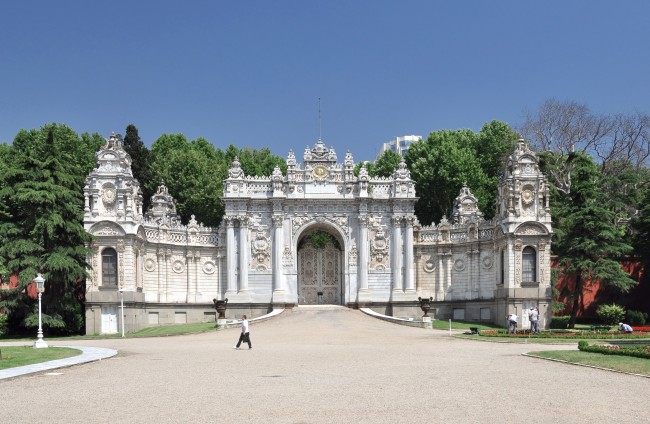 Cung điện Dolmabahce