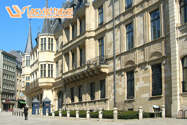 Cung điện Grand Ducal