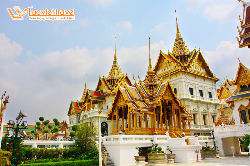Chùa Phật Vàng - Du lịch Thái Lan