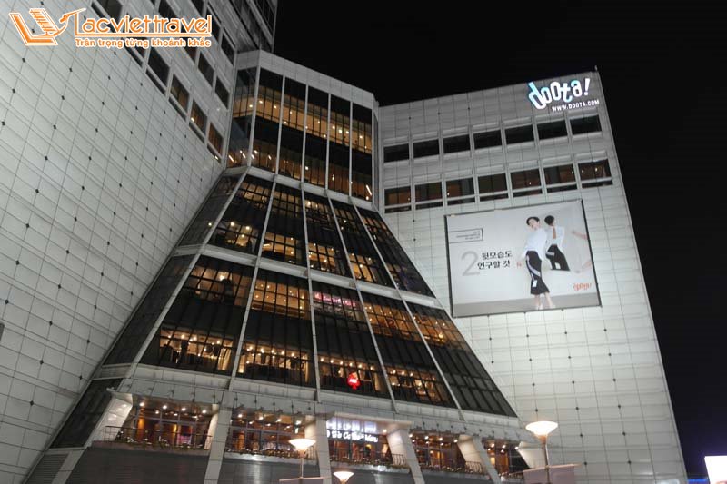 shopping tại seoul buổi tối dongdaemun myeongdong